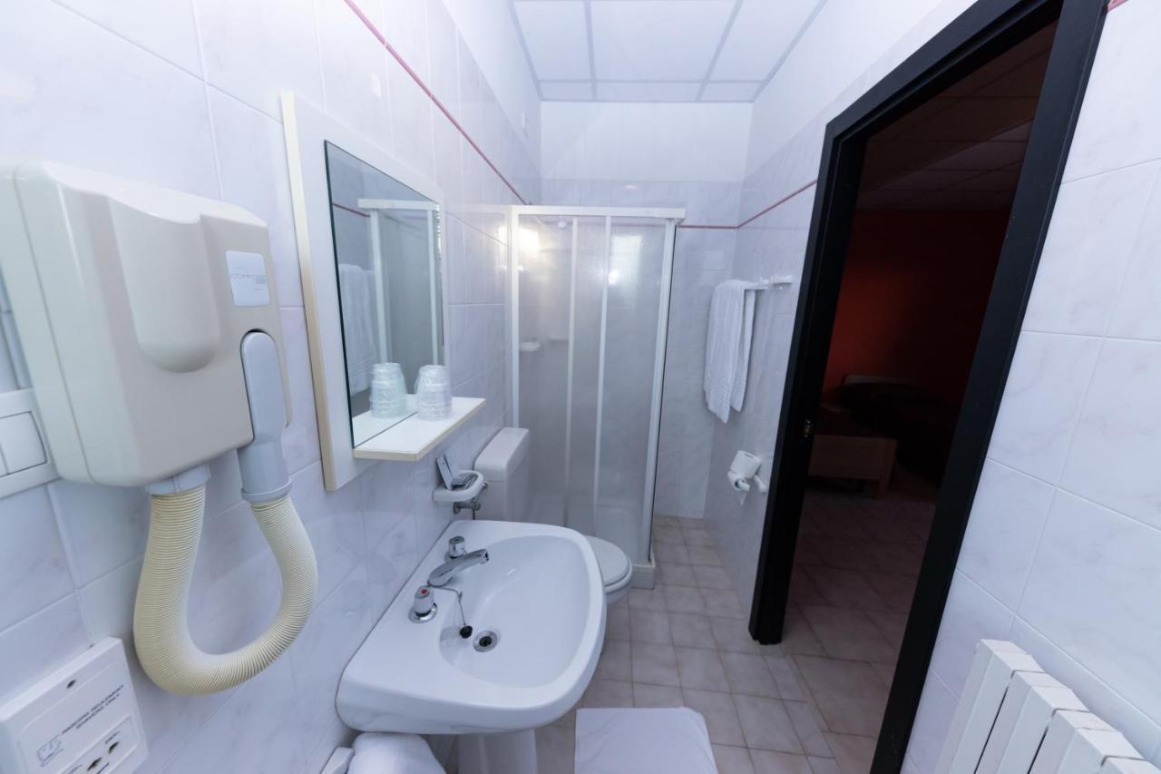 Albergo Dei Gelsi Mondovì Exteriör bild